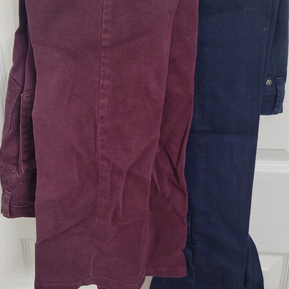 2 Pair of Women's Size 6 Designer Jeans